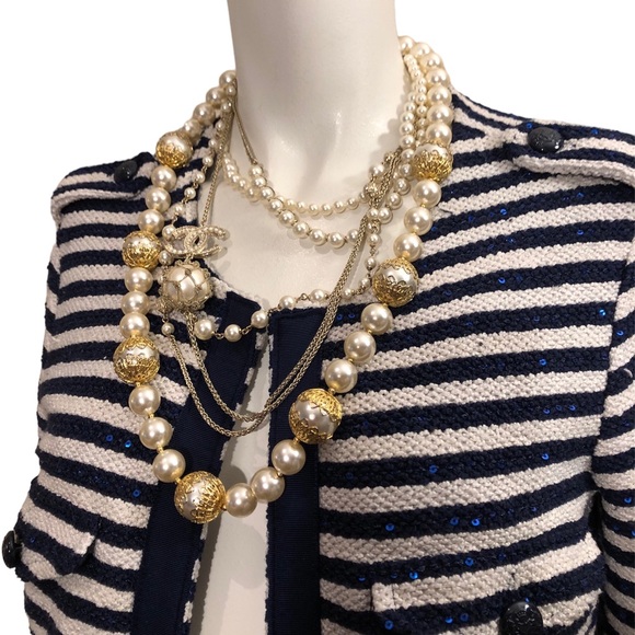 Stripes Jacket - Picture 6 of 9